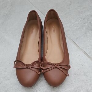 Quince Brown Flats with Bow Detail